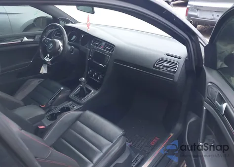 2015 Volkswagen Golf Gti 2.0T Se 2-Door z USA, uszkodzony, nr VIN 3VWYT7AU2FM095779